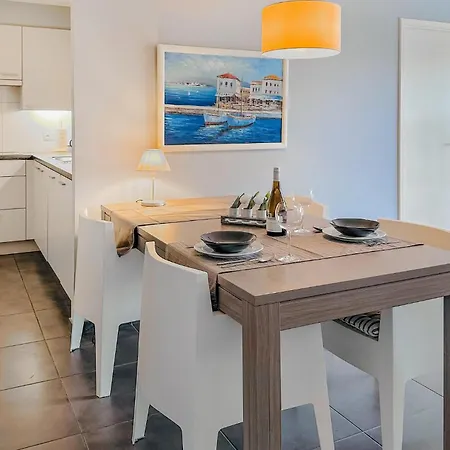 Apartment Lovely In With Kitchen *